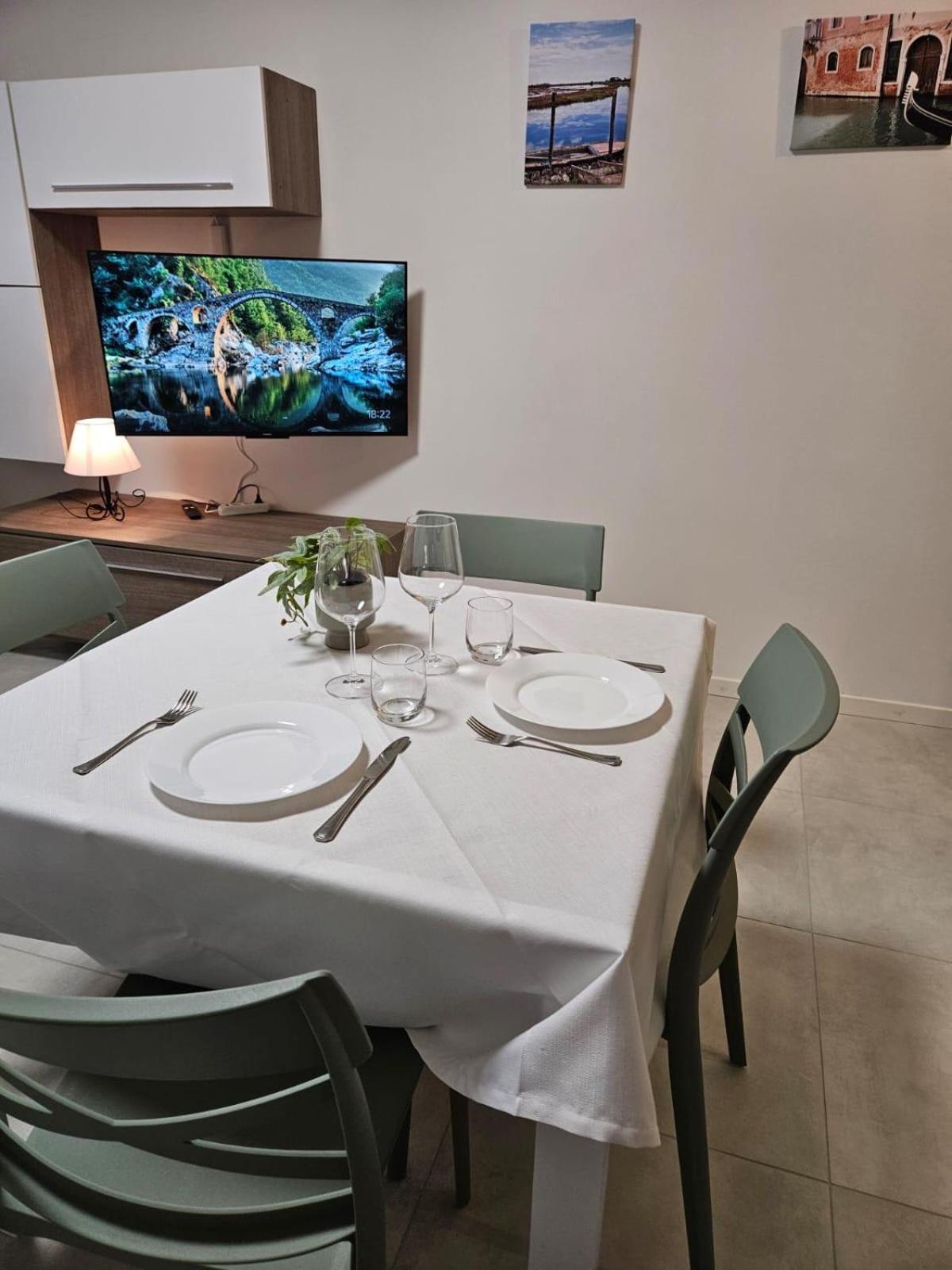 App4Rent - Villa Cristina 5 - Rinnovato Lido di Jesolo Eksteriør billede